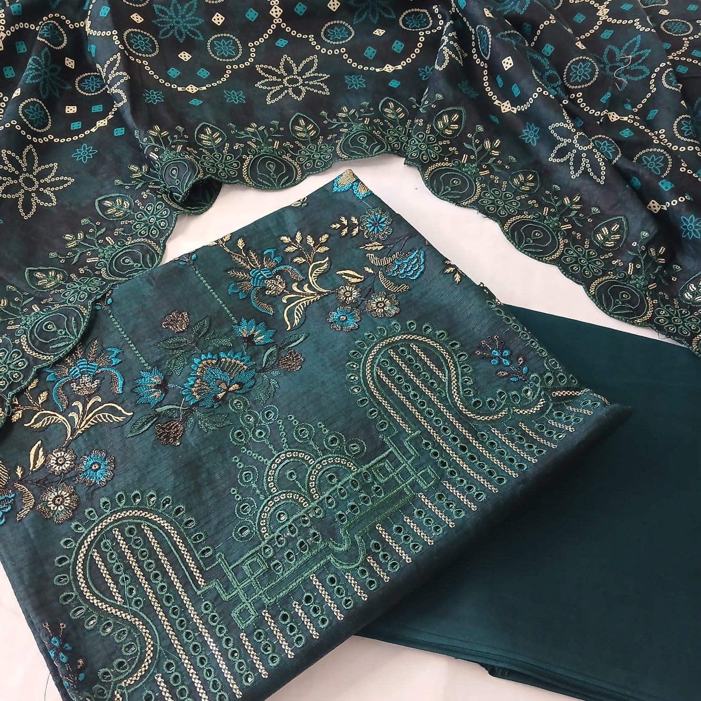 Matching dupatta with bottle green lawn suit