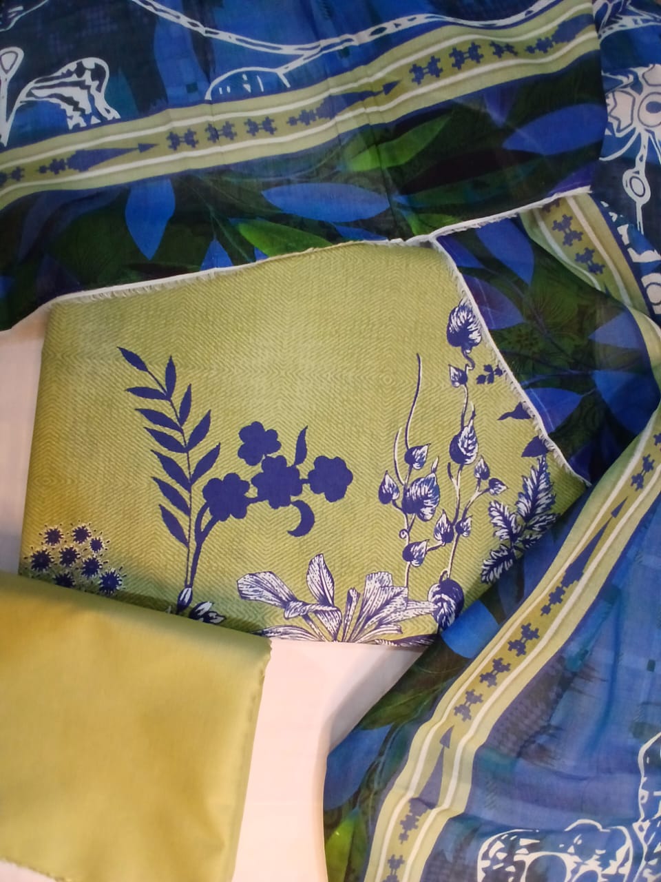 royal blue dupatta printed design lightweight summer lawn suit