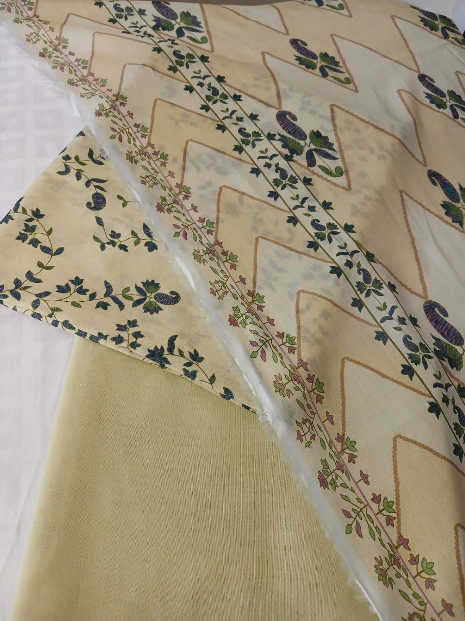 sapphire cream lawn shirt blue green floral vine print fabric detail