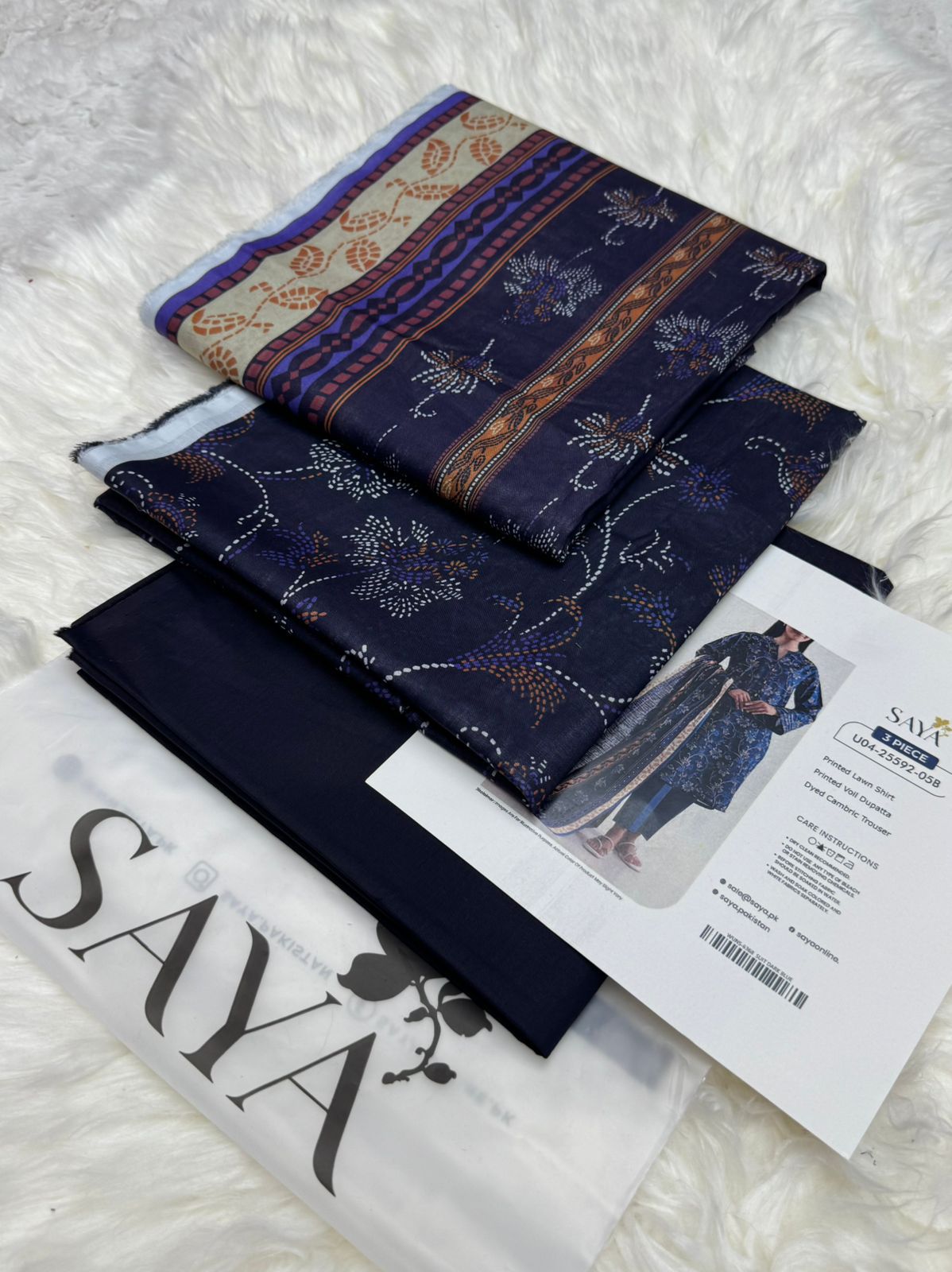 Premium Summer Lawn 3-Piece Suit – Breathable Fabric | 10 Elegant Colors | Unstitched