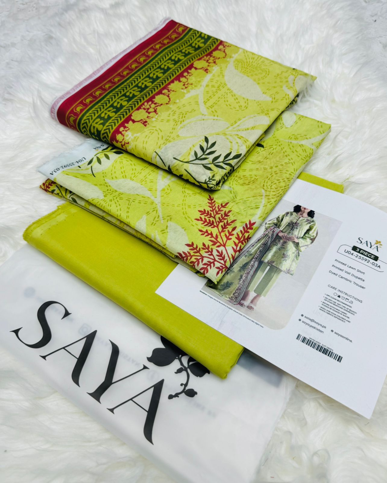 Premium Summer Lawn 3-Piece Suit – Breathable Fabric | 10 Elegant Colors | Unstitched