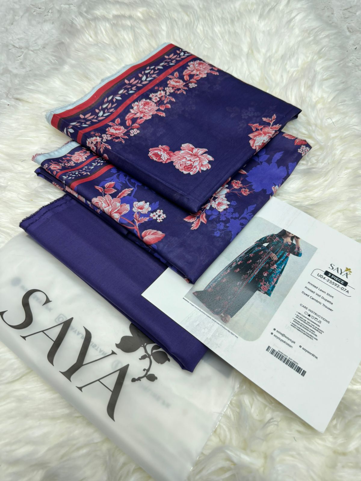 Premium Summer Lawn 3-Piece Suit – Breathable Fabric | 10 Elegant Colors | Unstitched