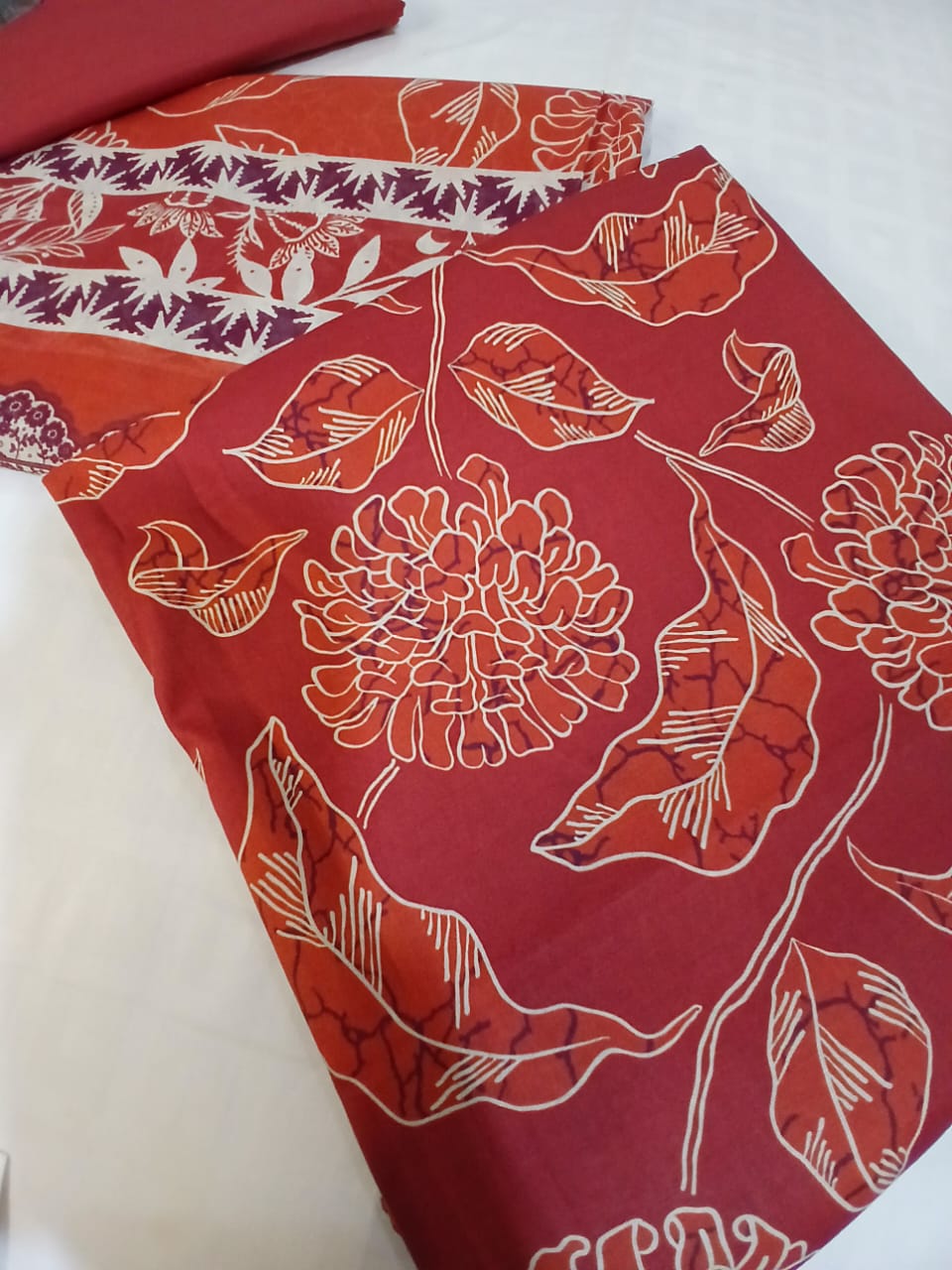 motifz zohra plain red lawn trouser fabric for 3 piece suit
